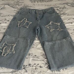 Distressed Star Patch Denim Shorts